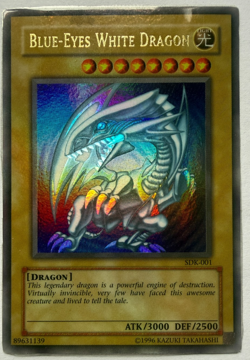 YuGiOh! BLUE EYES WHITE DRAGON SDK-001 - LAMINATED ORIGINAL - ULTRA RARE HALO - Image 1