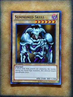 Yugioh Summoned Skull LCYW-EN010 Super Rare 1st Ed NM - Image 1