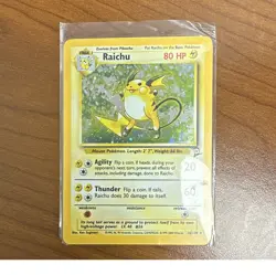 Pokemon TCG Raichu 16/102 Base Set Unlimited Holo Rare English 1999 80 HP - Image 1