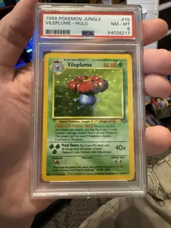 POKEMON VILEPLUME 1999 JUNGLE #15 HOLO PSA 8 - Image 1