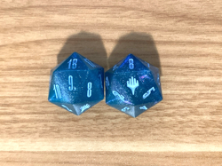 (2x) MTG Final Fantasy GIFT BUNDLE Blue FF Crystal Oversized D20 Dice - Image 1