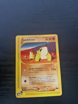 Sandshrew Skyridge 92/144 Non-Holo Pokemon Card - Image 1