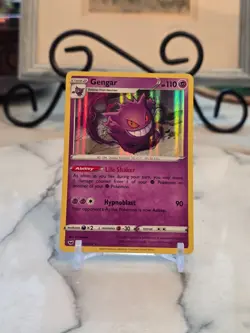 Pokemon TCG Gengar 085/202 Swsh01: Sword & Shield Holo Near Mint - Image 1