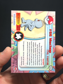 Topps Pokemon Series 1 Blue Logo 1st Print Rainbow Foil Machop #66 LP - Image 4