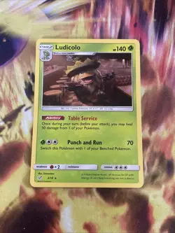 LUDICOLO 2/18 RARE DETECTIVE PIKACHU POKEMON HOLO LP - Image 1