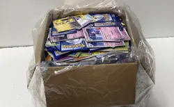 Pokemon Trading Card Lot Mixed Modern & Vintage 1000+ Cards See Photos - Image 1