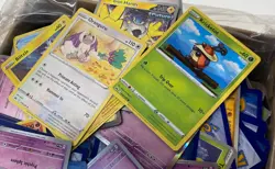 Pokemon Trading Card Lot Mixed Modern & Vintage 1000+ Cards See Photos - Image 4