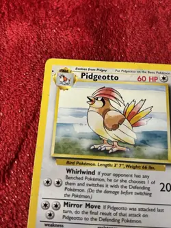 Pidgeotto 022/102 Base Set Regular Pokemon Card Played - Image 3