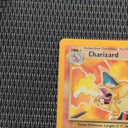 Wizards of the Coast Pokemon Charizard Base Set Holo Rare 4/102 English 1999 HP… - Image 4