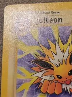 Jolteon 20/64 1st Edition Jungle Base Rare Non Holo Pokemon - Image 3