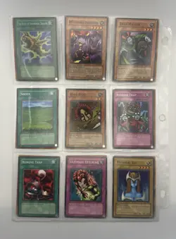 Yugioh Card binder Collection Vintage 200+ cards - Image 3