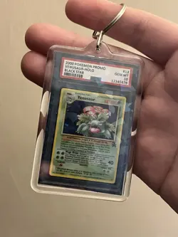 Pokemon Venusaur Keychain – PSA 10 13/53 WOTC Promo Holo Black Star - Image 3