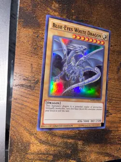 Blue-Eyes White Dragon - MVP1-ENSV4 - Limited Edition - Ultra Rare - VLP - Image 5