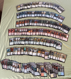 MTG 2019 Ravnica Allegiance LOT of (221) wizards of the coast $300 value NM-mint - Image 1