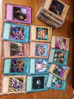 Yugioh First Generation/Series 1 Uk 250+ Cards Job Lot Including First Editions - Image 1