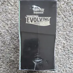 Pokemon TCG Evolving Skies Elite Trainer Box English 65 Cards 2021 - Image 3
