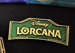 Disney Lorcana Rise of the Floodborn League Logo Pin Emerald Green - Image 1