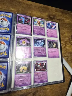 Ulti Pro Pokemon Destined Rivals Binder + 100 Card Lot - EX / Holo / common - Image 1