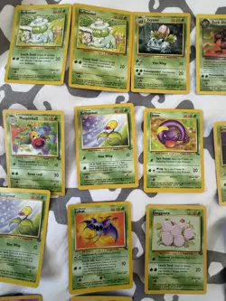 54x Pokemon Base Set Card Lot Vintage 1999 WOTC Commons - Image 3