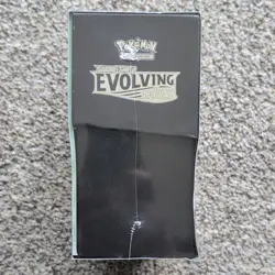 Pokemon TCG Evolving Skies Elite Trainer Box English 65 Cards 2021 - Image 5