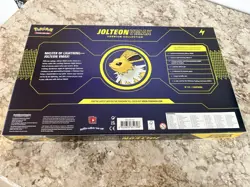Pokemon TCG Jolteon Eevee Evolution VMAX Premium Collection Box - Image 4