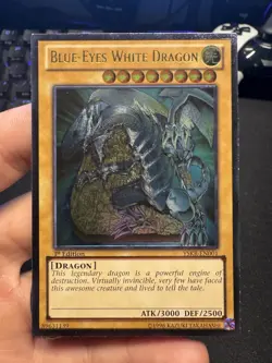 Yu-Gi-Oh! TCG Blue-Eyes White Dragon Ultimate Rare 1st Edition YSKR-EN001 - Image 1