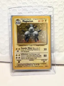 Magneton 9/102 Holo Base Set Pokemon Card MP Vintage WOTC - Image 1