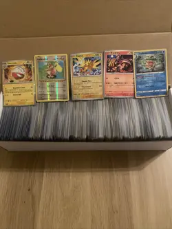 RandomAssortment Pokemon Cards 950 Ct. Japanese/English Cards - Image 1