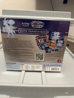 Pokemon Chilling Reign ETB Elite Trainer Box [Ice Rider] NEW/SEALED - Image 2