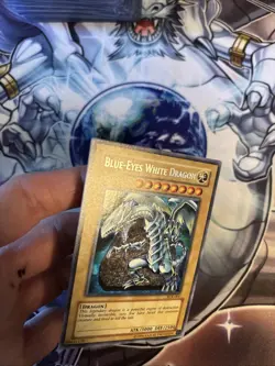(WNU) Yugioh Blue-Eyes White Dragon PCK-001 Parallel Secret Rare Promo VLP - Image 4