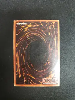 Yu-Gi-Oh! TCG Dark Magician SDY-006 Unlimited Ultra Rare Moderately Played - Image 2