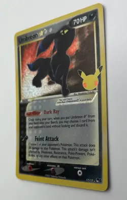 Pokemon TCG Umbreon Gold Star 17/17 Celebrations Classic Collection NM Condition - Image 3