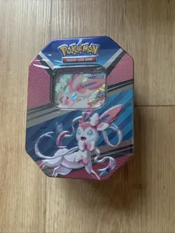 Pokemon TCG | 2022 V Heroes Collectors Tin Sylveon V | Brand New - Image 1