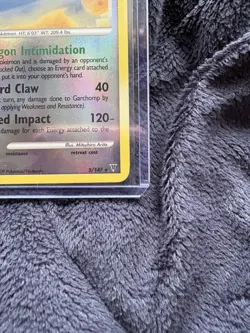 The Pokemon Company Garchomp 5/147 Supreme Victors Reverse Holo Rare 130 HP - Image 5