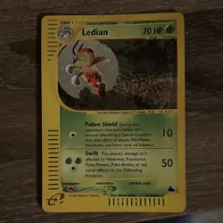 Pokemon Ledian H14/H32 Skyridge Holo Rare 2003 70 HP Pollen Shield Swift - Image 1