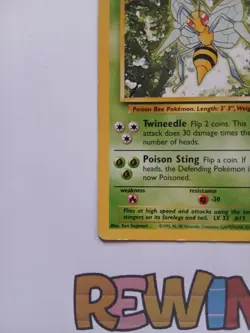 Pokemon Card Beedrill 17/102 Base Set Rare - Image 4