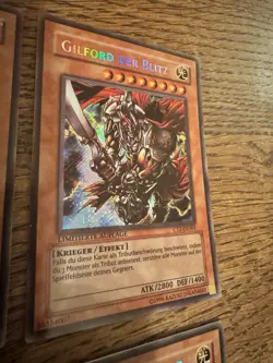 Dunkles Magier Madchen Secret Rare & Yu-Gi-Oh! Collectible Tins 2005 - Image 3