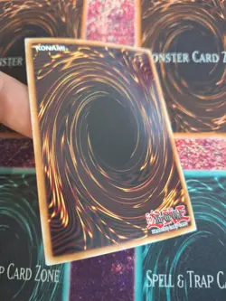 Yugioh Right Arm of the Forbidden One LCYW-EN304 Secret Rare Unlimited Near Mint - Image 4