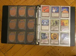 100+ MAGIC THE GATHERING CARDS LOT OLD VINTAGE 1990s - Image 1