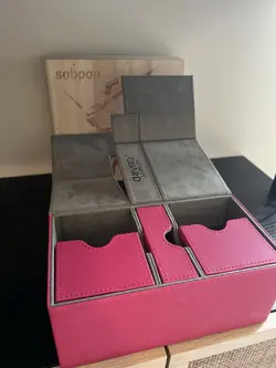 Ultimate Guard Twin Flip'n'Tray 200+ Pink (Old Color Design) - Image 3