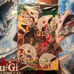 Pokemon Sword & Shield Evolving Skies Booster Box FACTORY Sealed - Image 3