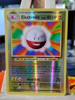 Electrode 40/108 Evolutions Reverse Holo NM Pokemon Tcg - Image 1