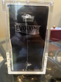 Sealed Pokemon Evolving Skies Elite Trainer Box With Acrylic Case - Image 4