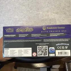 Pokemon: Scarlet & Violet Pokemon Center Exclusive Elite Trainer Box Miraidon - Image 4