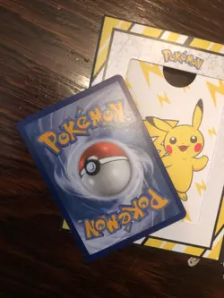 Pokemon TCG Pikachu Shining Fates 25/25 Holo Promo - Image 3
