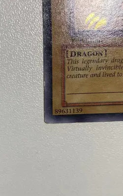 Yugioh Blue-Eyes White Dragon SDK-001 1st Edition Ultra Rare - Image 5