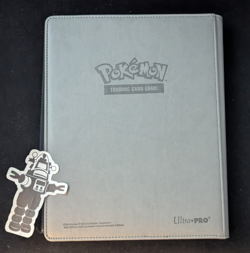 Pokemon TCG Ultra PRO Mewtwo Premium Leather Strap Binder 360 Cards Side Loading 74427155827 - Image 2