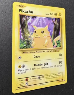 PIKACHU 35/108 Evolutions 2016 Pokemon TCG - Image 2