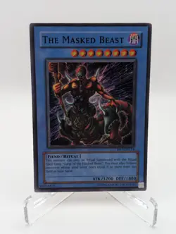 YUGIOH THE MASKED BEAST DB1- EN214 SUPER LIGHT PLAYED - Image 1