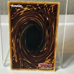 Konami Dark Magician of Chaos YGLD-ENC02 Ultra Rare Foil Holo English ATK 2800 - Image 2